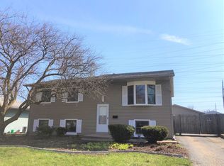 1304 Edgerton Dr, Joliet, IL 60435