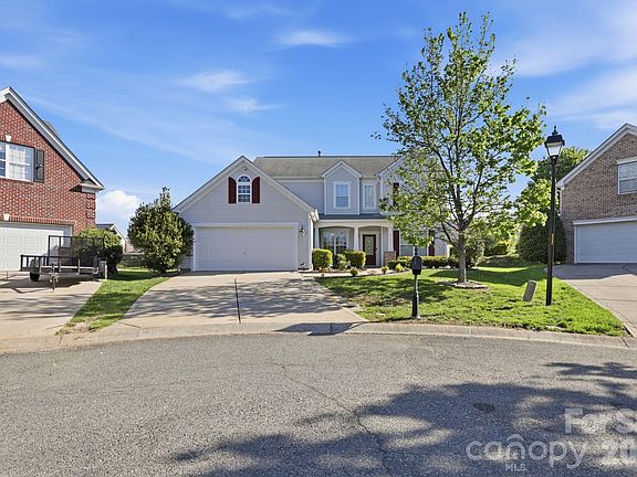 5th image of 10122 Whiteburn Ct