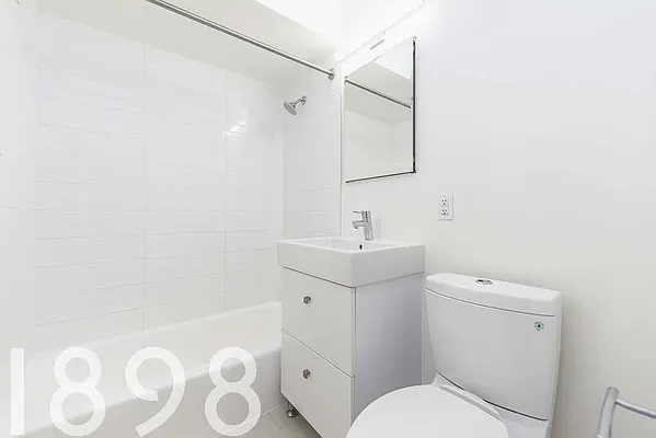 Rented by A&E Real Estate Management | media 7