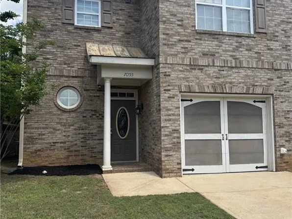 7055 Blairs View Dr #1, Austell, GA 30168