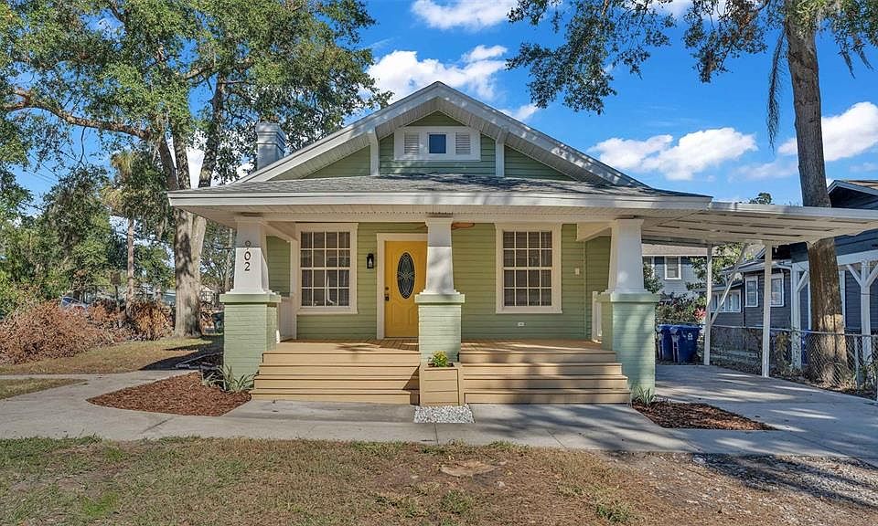 1st image of 902 Vistabula St