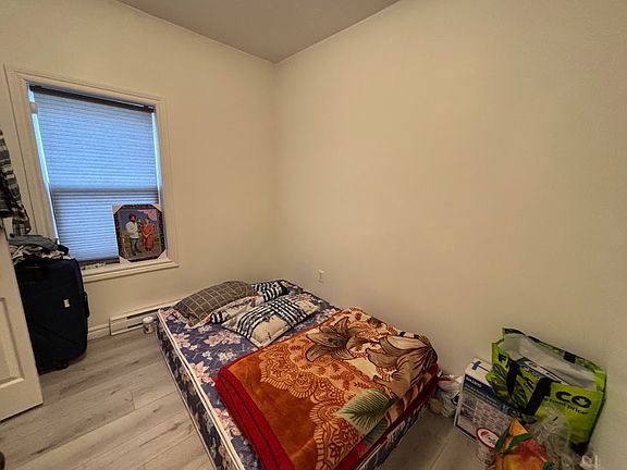 5th image of 329 Victoria St #1