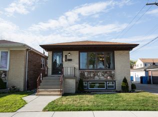 6214 W Balmoral Ave, Chicago, IL