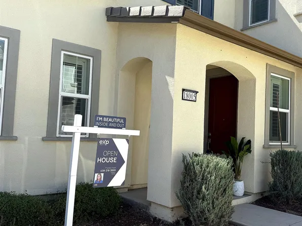 18005 Reunion Ct, Lathrop, CA 95330