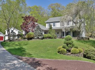 74 Salierno Rd, Tuxedo Park, NY 10987