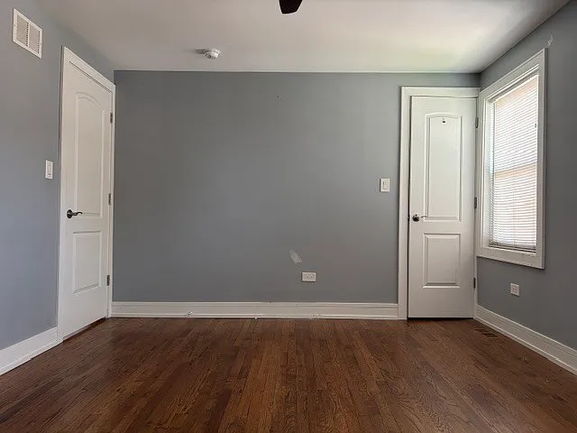 5129 W 64th Pl — Photo 11