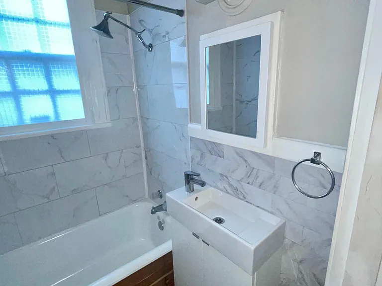 1106 Kirkwood Ave #A — Photo 9