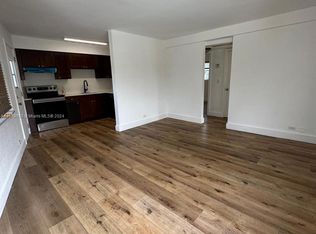 1610 NW North River Dr APT 212, Miami, FL 33125