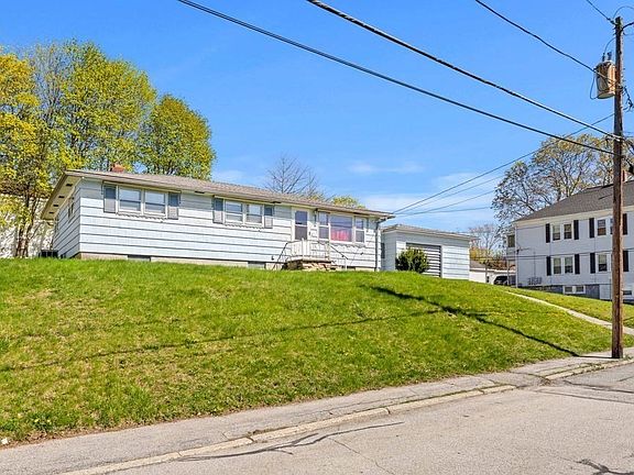4th image of 21 Spring St
