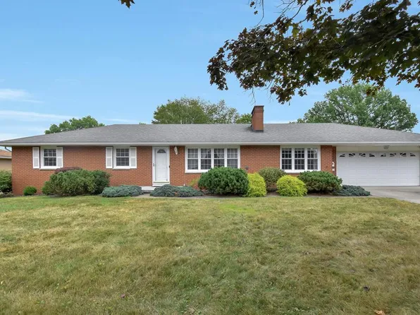 1031 Devonwood Rd, Mansfield, OH 44907