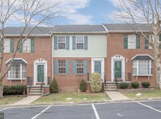 215 Parkside Dr, Winchester, VA 22602