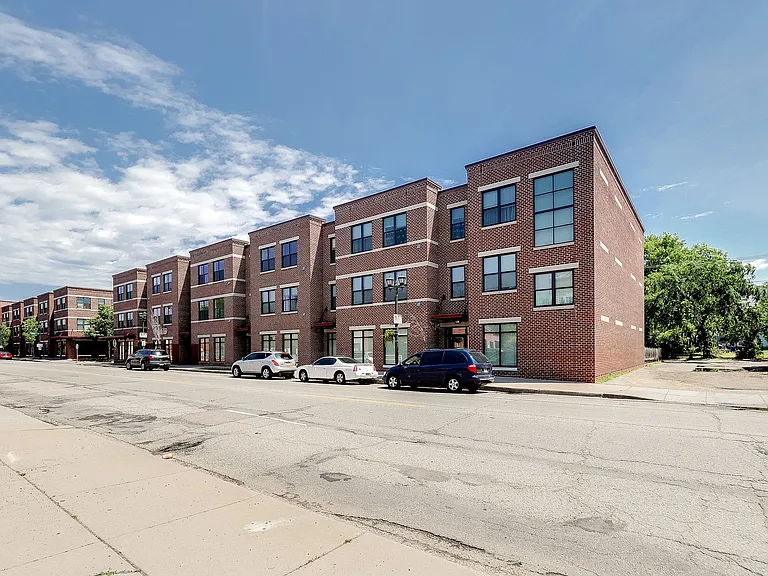 Winnipeg Apartments — Photo 27