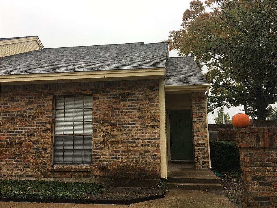 1st image of 3100 Devonshire Dr APT 104