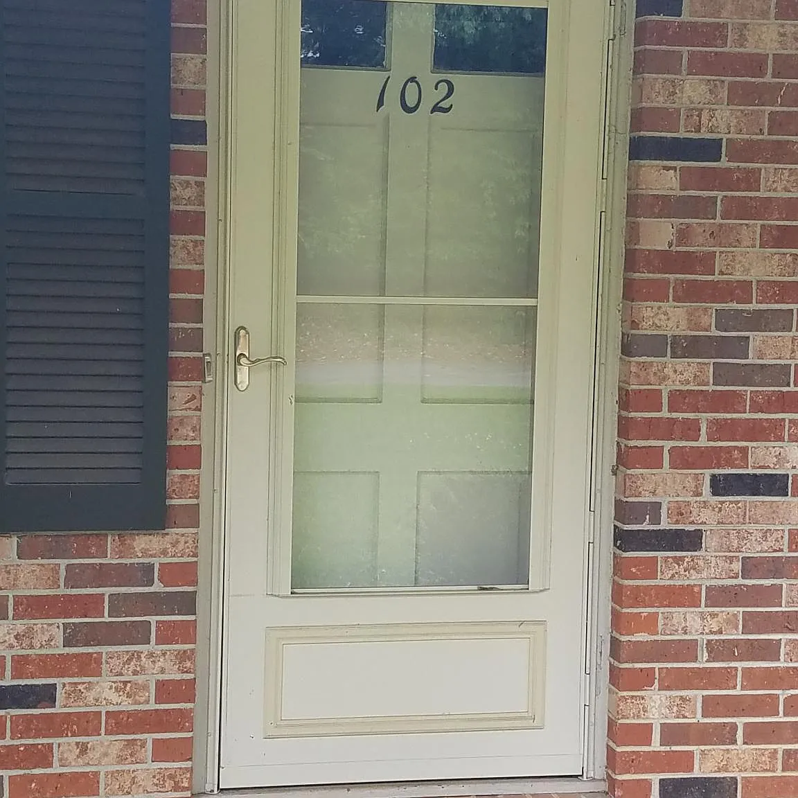 2 bed, 850 sqft, $1,050 — Photo 2
