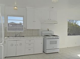 17 Baker Ln, Goleta, CA 93117