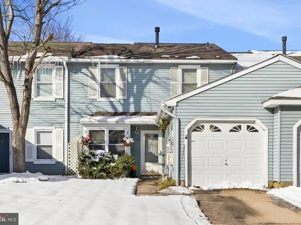 15 N Hill Dr, Westampton, NJ 08060