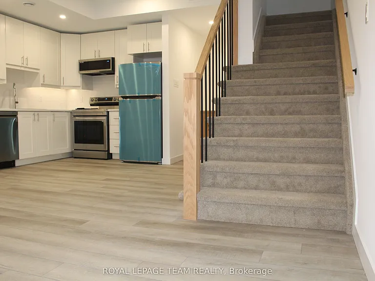 155 Longpre St E #A — Photo 11