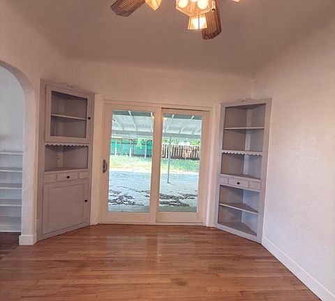 3rd image of 405 Riverside Ave