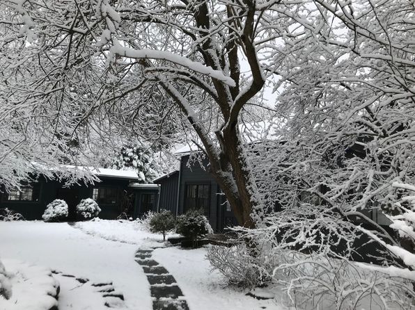 (undisclosed Address)