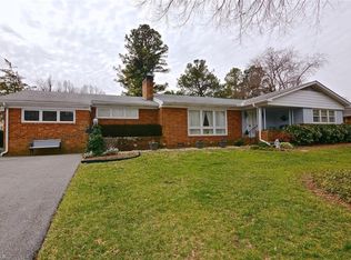 4003 N Fremont Dr, Greensboro, NC 27407