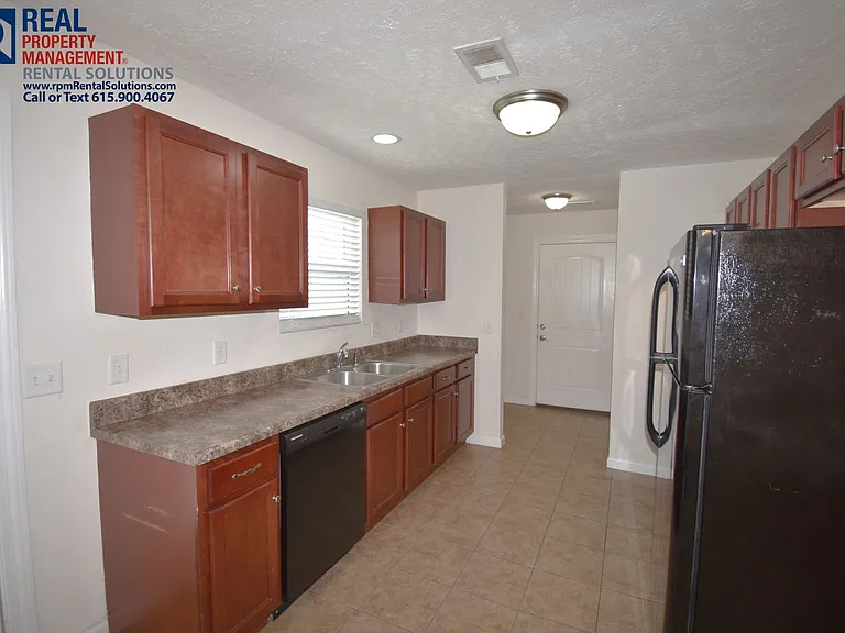1549 Passage Dr — Photo 7