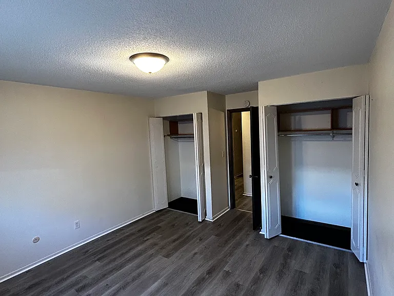 Mechanic Avenue Apartments — Photo 24