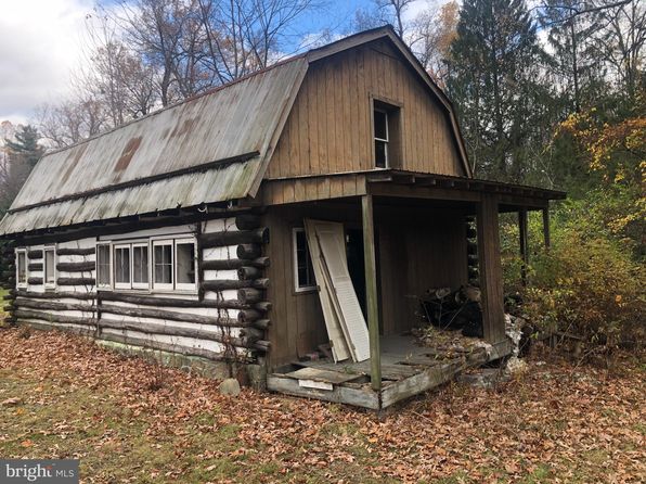 Pennersville Rd, Waynesboro, PA 17268