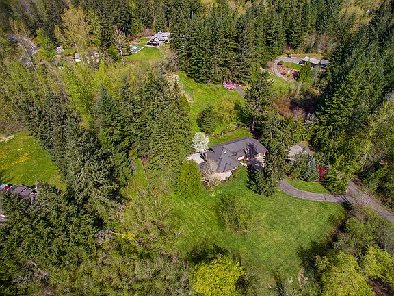 2nd image of 23710 SE 24th St