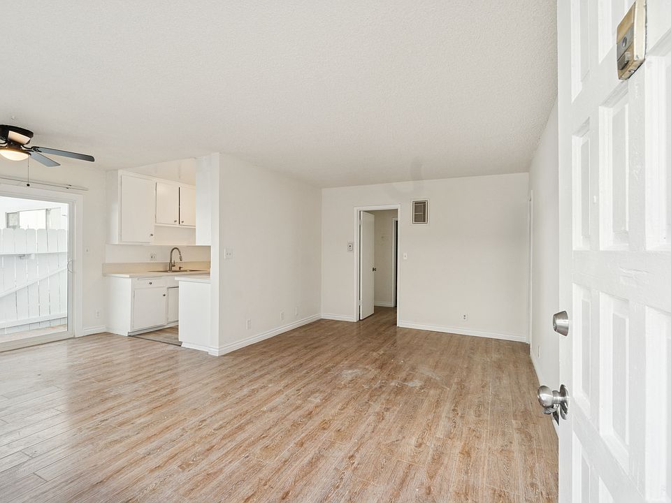 1st image of 16900 Parthenia St #9