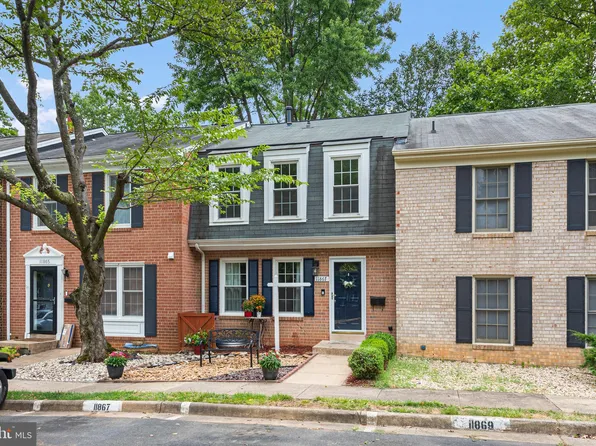 11867 Dunlop Ct, Reston, VA 20191
