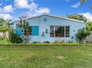 1614 Mayo St, Hollywood, FL 33020