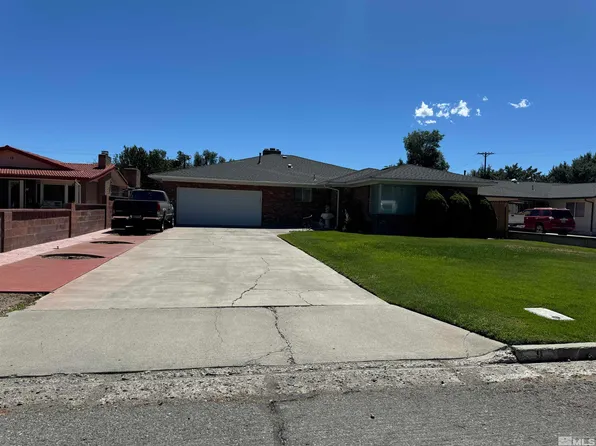9 E Quail St, Sparks, NV 89431