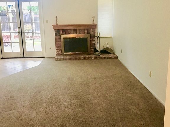 2nd image of 698 Westfield Ct