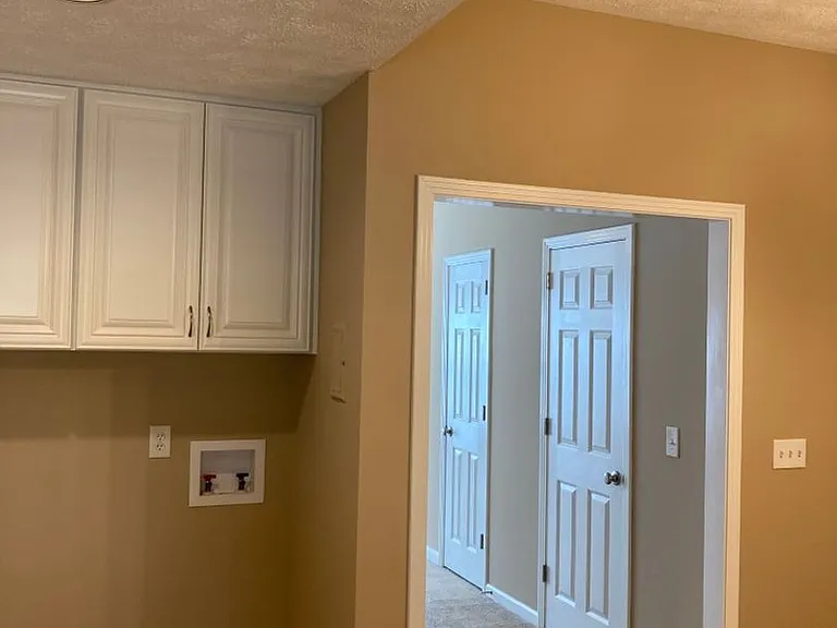 108 Lakebrink Dr — Photo 7