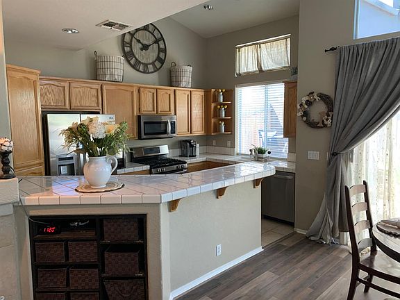2nd image of 233 Spring Oak Ct