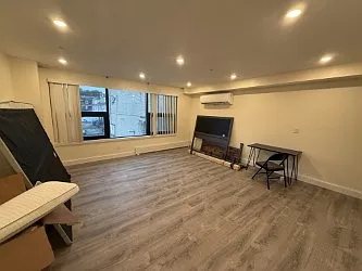 Building Photo - 1028 Commonwealth Ave #202