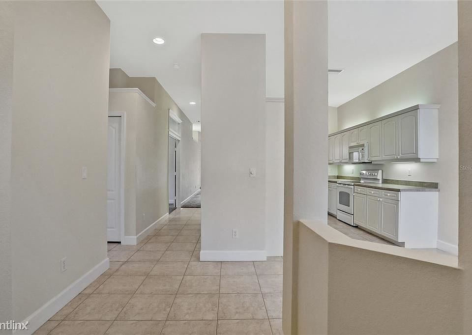 1st image of 3041R Glin Cir
