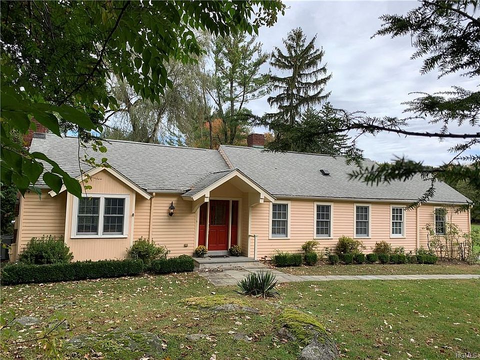 1st image of 368 McLain St