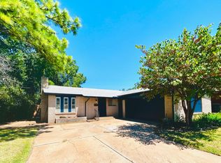 2029 Plymouth Ln, Oklahoma City, OK 73120