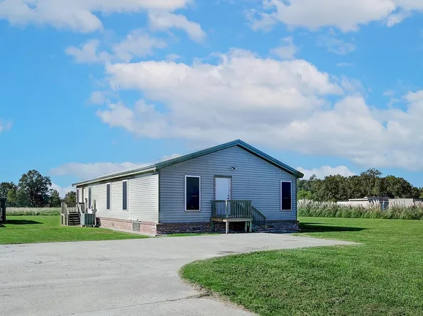 1214 Troy Rd, New Iberia, LA 70563