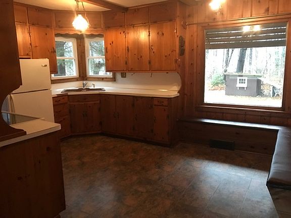 2nd image of 3206 Eagle Ave