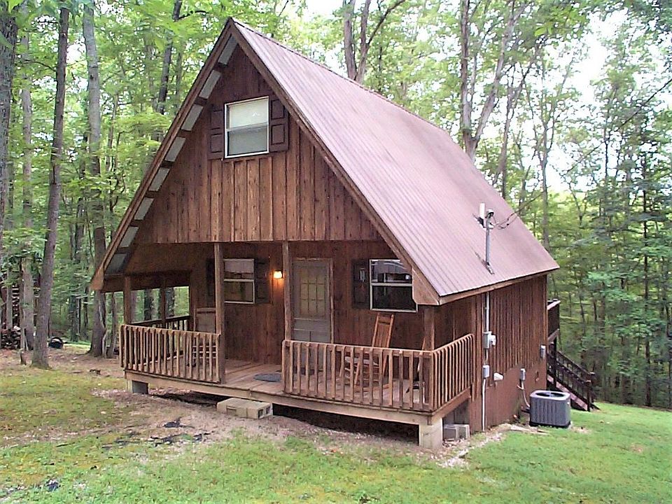1st image of 102 Fern Dr