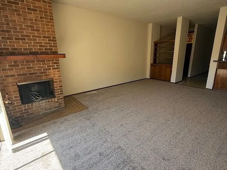 23 Lakeshore Dr NE — Photo 11