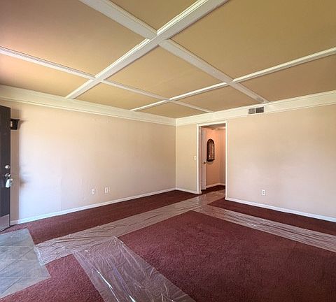 4th image of 801 Eastmont Dr APT 102