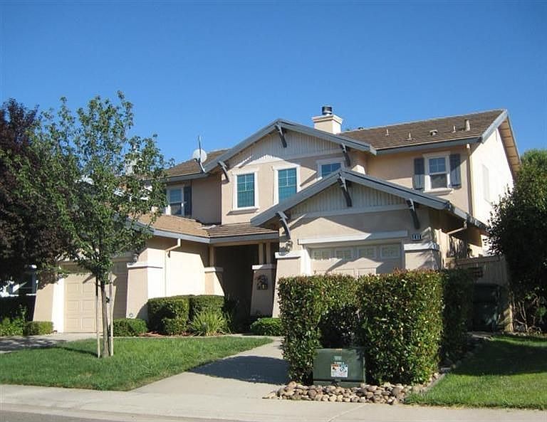 1st image of 1410 Sandhill Dr