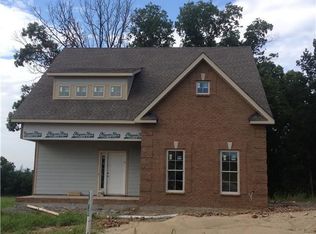 1257 Crescent Ridge Dr, Murfreesboro, TN 37128