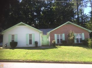 5945 Giles Rd, Lithonia, GA 30058