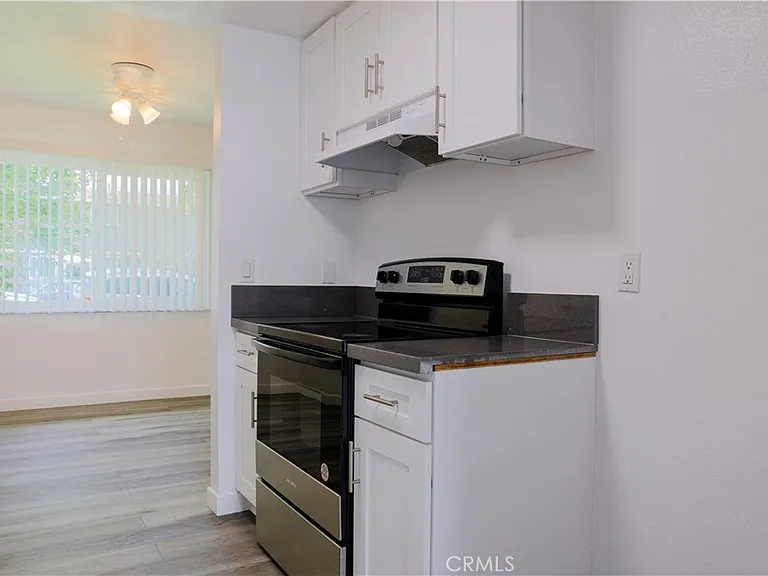2709 S Baker St #C — Photo 3