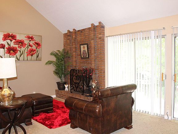 4th image of 8101 S Cottonwood Hills Cir E