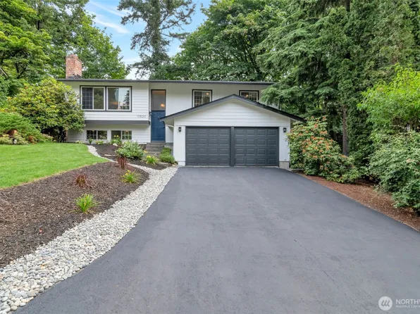 10520 NE 136th Place, Kirkland, WA 98034